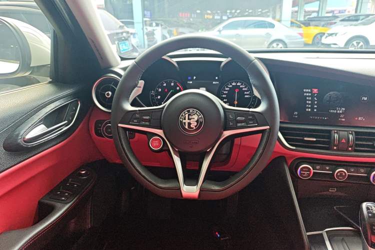 Used Alfa Romeo Giulia 2019 2.0T 280HP Luxury Edition