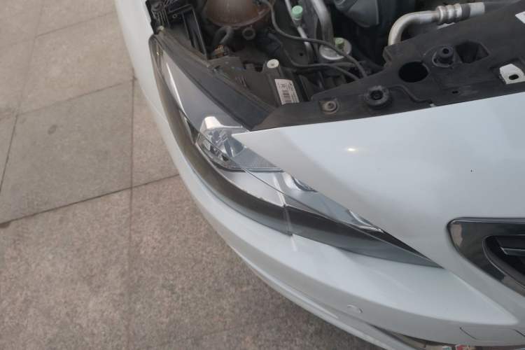 Used Peugeot 408 2014 1.8L Automatic Luxury Edition