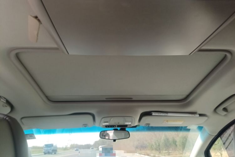 Used Buick GL8 2017 ES 28T Comfort Model China V Standard
