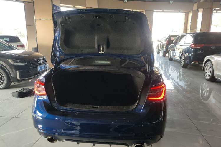 Used Infiniti Q50L 2021 2.0T Enjoyment Edition
