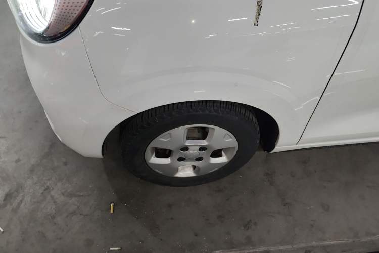 Used Roewe Clever 2021 302 km New Four-Seater Super-Efficient Version Exterior 4