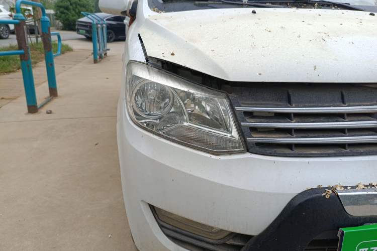 Used Dongfeng Fengon 330 2014 1.5L Manual Utility Version DK15
