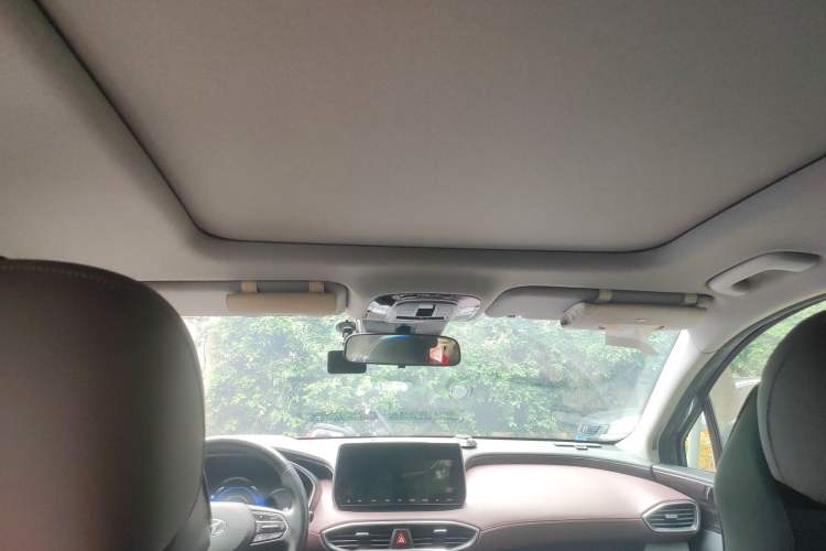 Used Hyundai Santa Fe 2019 380 TGDi TOP Automatic All-Wheel Drive Flagship (HTRAC) – China VI Standard Headliner