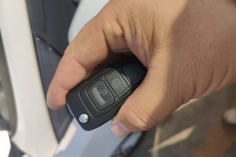 Used Ford Focus 2017 Sedan 1.6L Automatic Fashion Edition Smart Drive Version