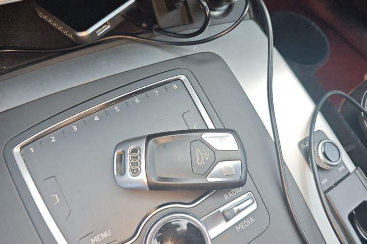 Used Audi Q5L 2018 40 TFSI Prestige Fashion Edition China VI
