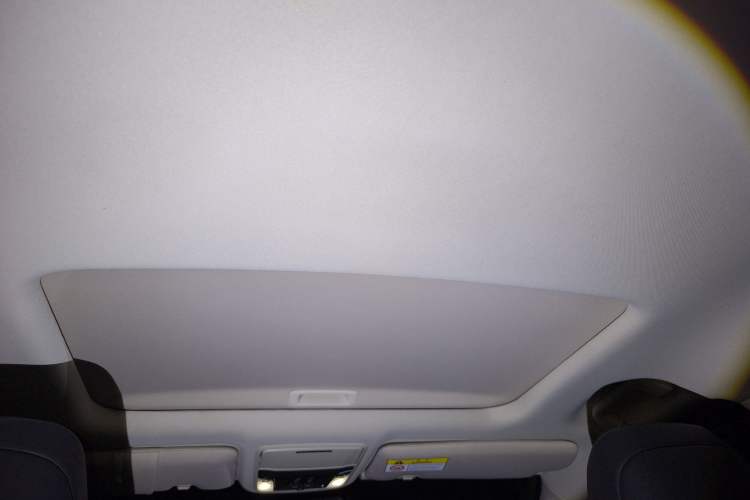 Used Honda Elysion 2022 2.0L eHEV Luxury Edition
