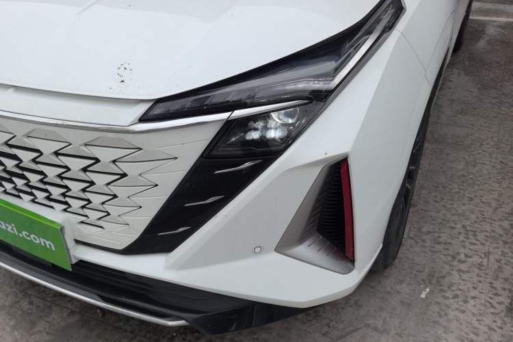 Used CHANGAN OSHAN Z6 2022 Blue Whale 1.5T DCT Smart Edition Left Front Headlight