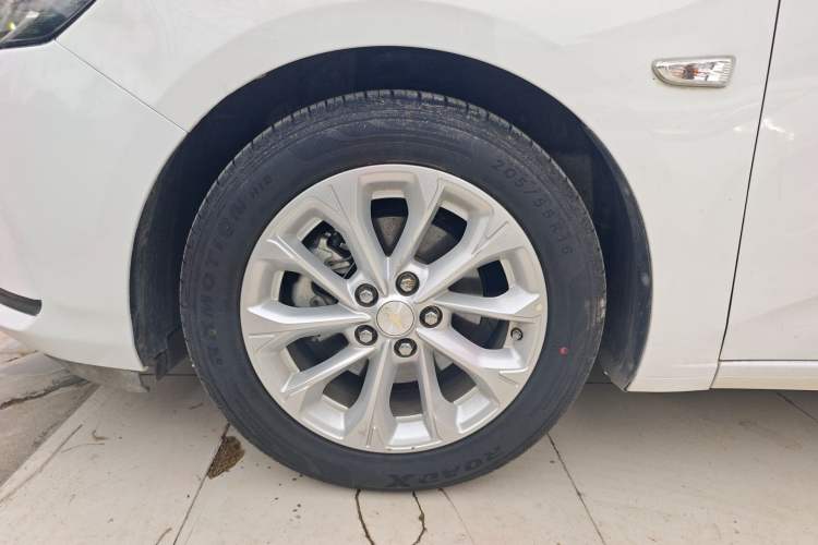 Used Chevrolet Monza 2023 1.5L Dual-Clutch Enjoyment Edition Left Front Wheel Hub