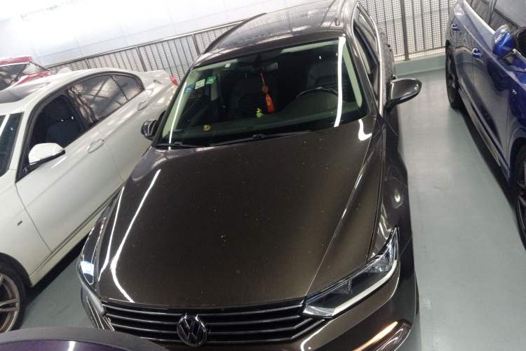 Used Volkswagen Variant 2017 380TSI Two-Wheel Drive Comfort Edition