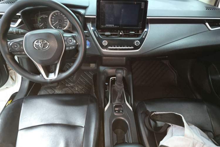Used Toyota Corolla 2022 Dual-Motor 1.8L E-CVT Pioneer Edition
