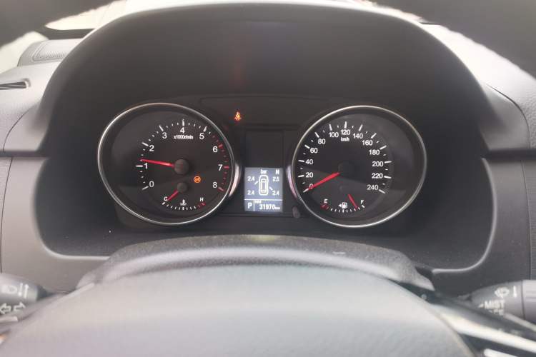 Used Haval M6 2019 1.5T DCT Two-Wheel Drive Value Edition China VI Standard Instrument Cluster