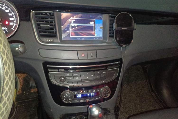 Used Peugeot 508 2011 2.3L Automatic Flagship Edition
