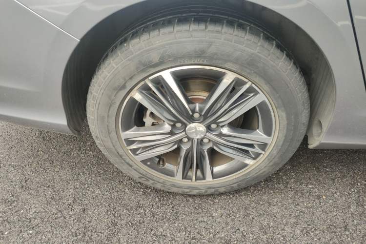 Used Peugeot 308 2018 1.6L Automatic Luxury Edition Right Rear Wheel Hub