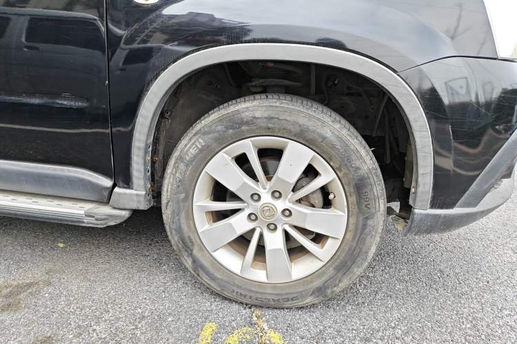 Used Dongfeng Fengdu MX6 2015 2.0L CVT Two-Wheel Drive All-Around Version
