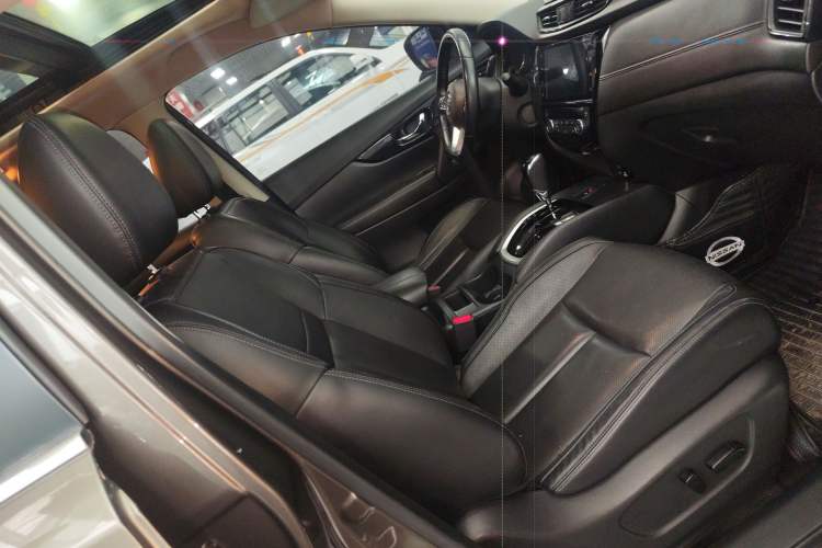 Used Nissan X-Trail 2021 2.0L CVT 2WD XL Premium Commemorative Edition
