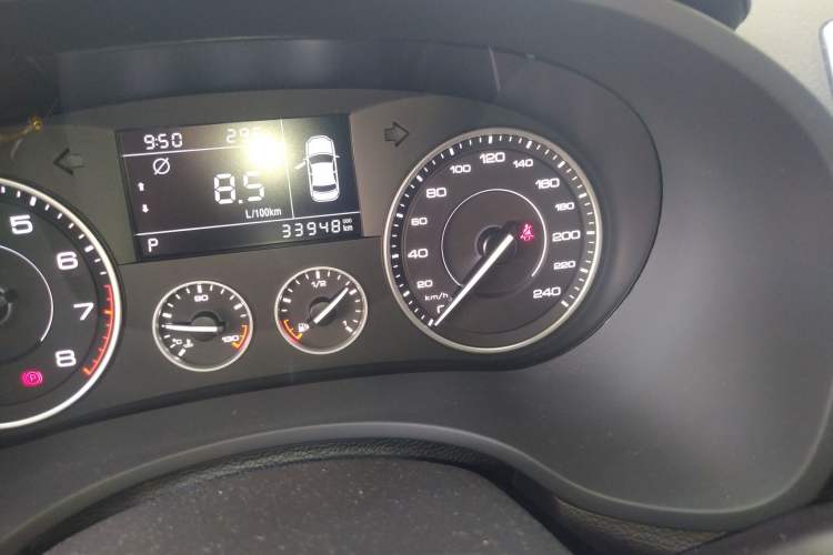 Used BORGWARD BX5 2017 20TGDI Automatic Two-Wheel Drive Pioneer Edition
