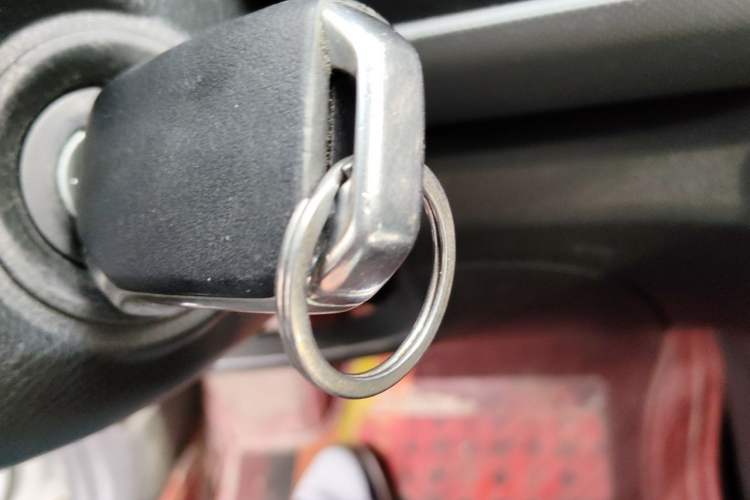 Used Kia KX3 2020 1.5L CVT Comfort Edition Vehicle Key