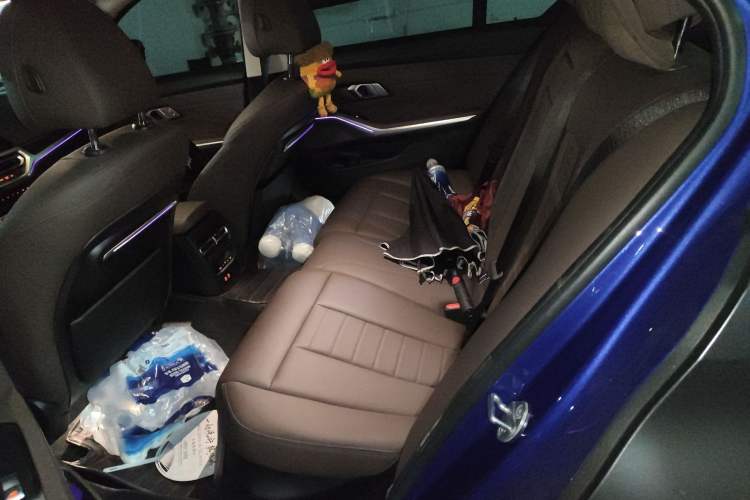 Used BMW 3 Series 2021 Restyled 325Li M Sport Package Interior 4