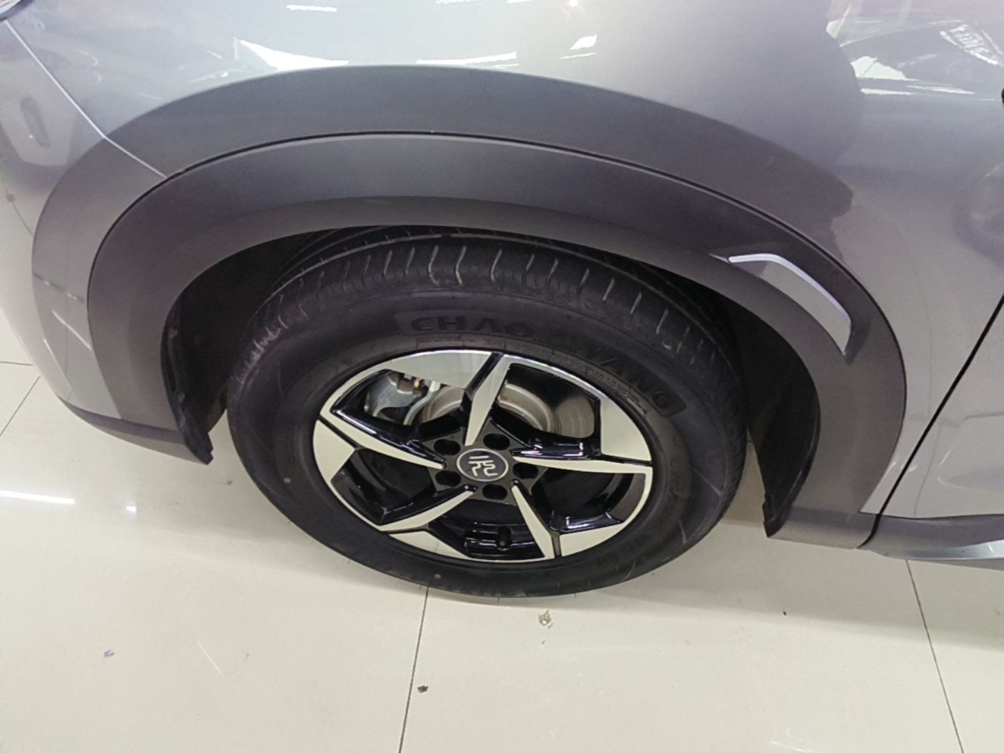 BYD Yuan UP 2024 401KM Leading Edition — снимка 10