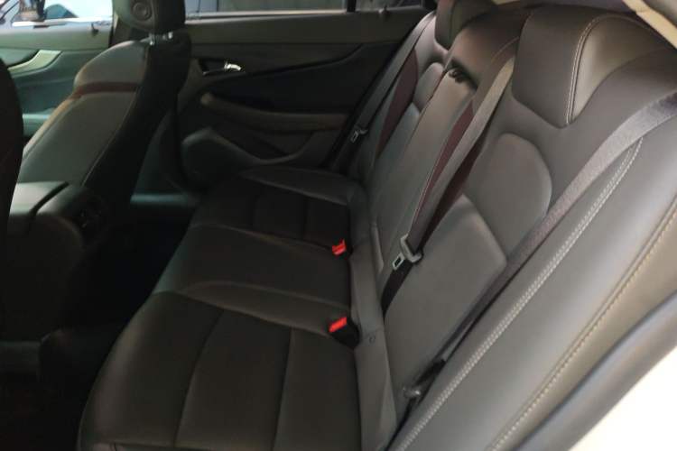 Used Chevrolet Malibu 2018 530T Automatic Luxury Edition Left Rear Seat