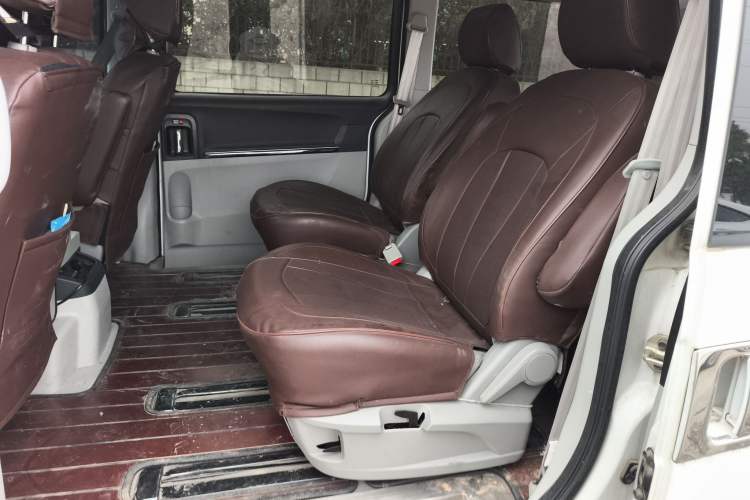 Used JAC Group Refine M5 2013 2.0T Gasoline Automatic Business Edition