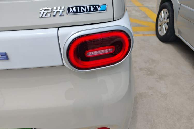 Used Wuling Hongguang MINIEV 2024 3rd Generation 215km Youth Edition
