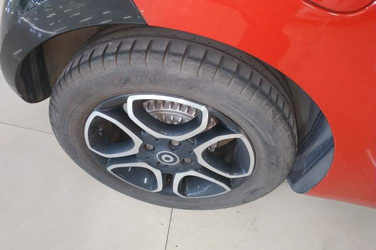Used smart fortwo 2016 0.9T 66kW Hardtop Pioneer Edition
