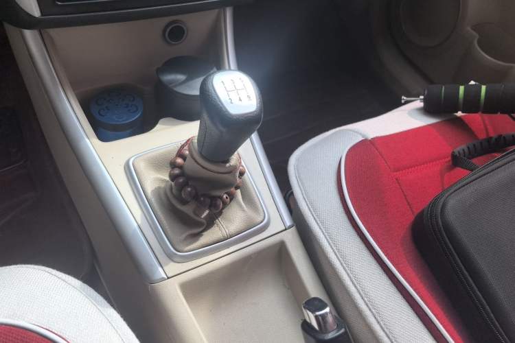 Used BAIC E Series 2012 Hatchback 1.3L Manual Liking Edition