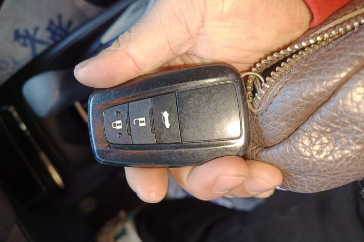 Used Toyota Levin 2021 185T CVT Luxury Edition
