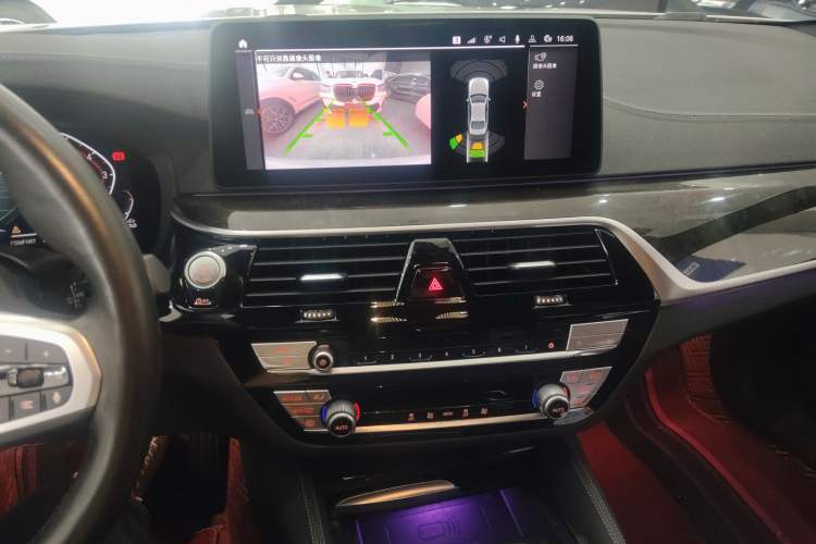 Used BMW 5 Series 2022 Restyled 525Li M Sport Package
