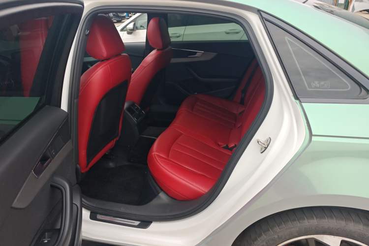 Used Audi A4L 2018 30th Anniversary Edition 40 TFSI Trendy Model
