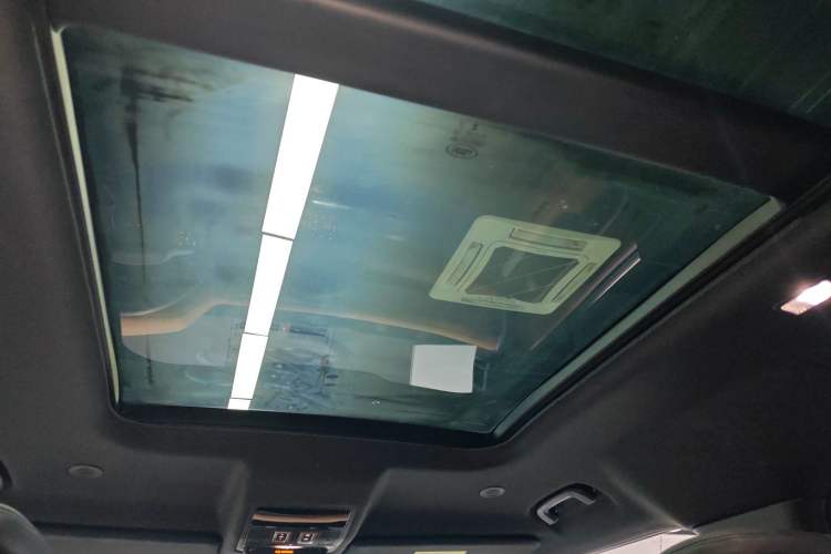 Used Land Rover Defender 2024 110 3.0T P400 X-DYNAMIC HSE
