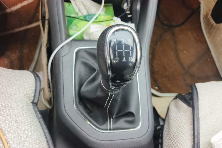 Used Oshan COS5 2021 1.6L Manual Luxury Model
