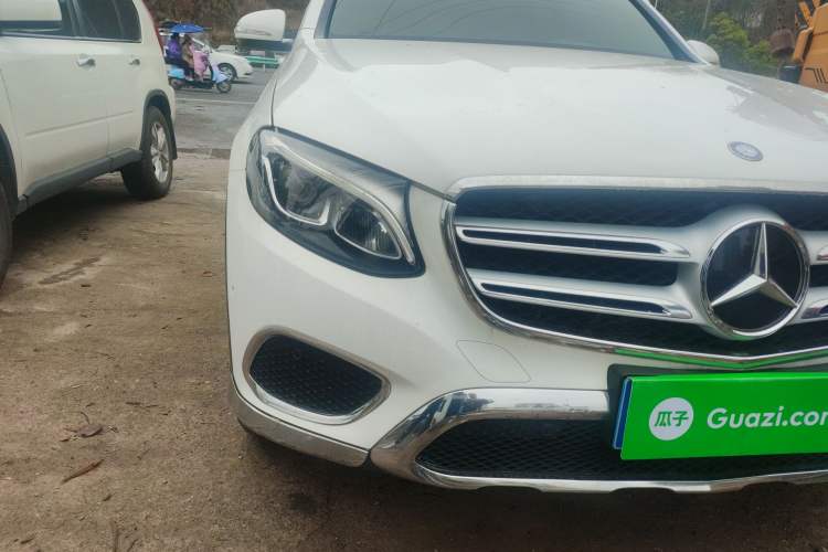 Used Mercedes-Benz GLC 2017 GLC 200 4MATIC Right Front Headlight