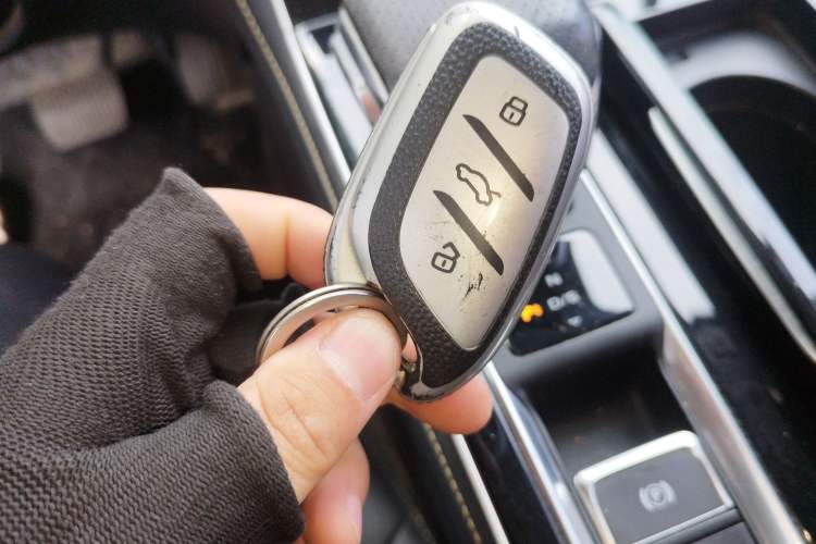 Used Roewe i6 MAX 2020 300TGI Automatic "Swell Cool Smart Drive" Edition
