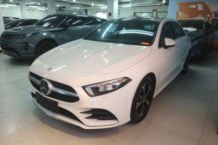 Used Mercedes-Benz A-Class 2022 Revised Version A 200 L Sport Sedan Fashionable Style