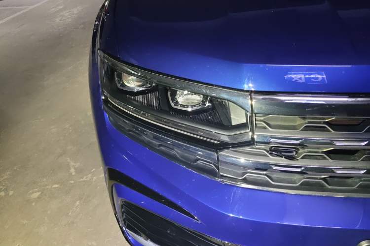 Used Volkswagen Teramont X 2021 380TSI Four-Wheel Drive Prestige Luxury Edition Right Front Headlight