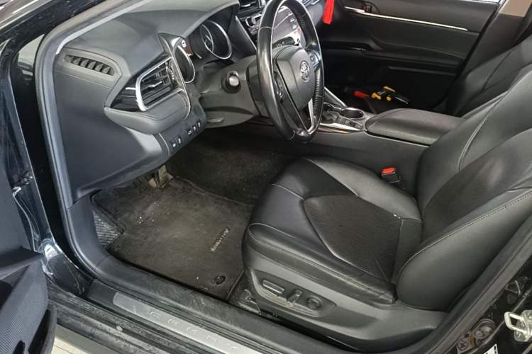 Used Toyota Camry 2018 2.5G Luxury Edition