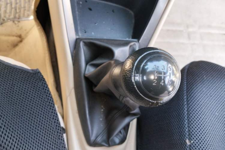 Used Toyota YARiS L Zhi Xuan 2014 1.5G Manual Xuan Dong Edition