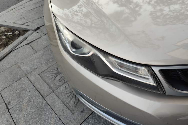 Used Geely Auto Emgrand GL 2017 1.8L DCT Elite Model
