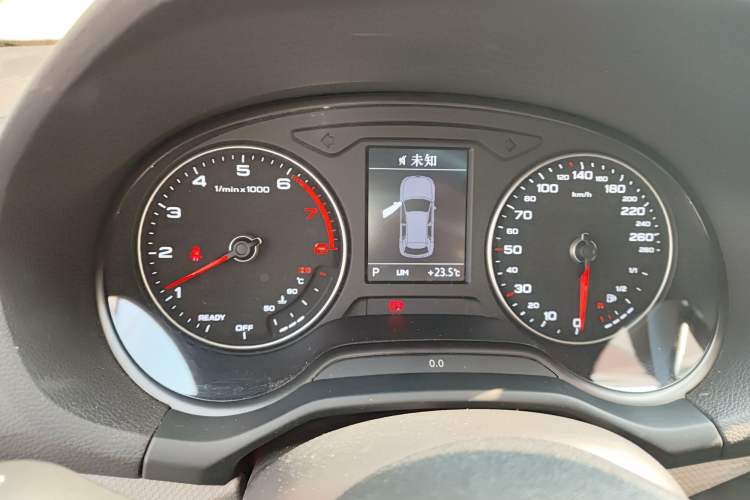 Used Audi Q2L 2021 35 TFSI Progressive Dynamic Edition
