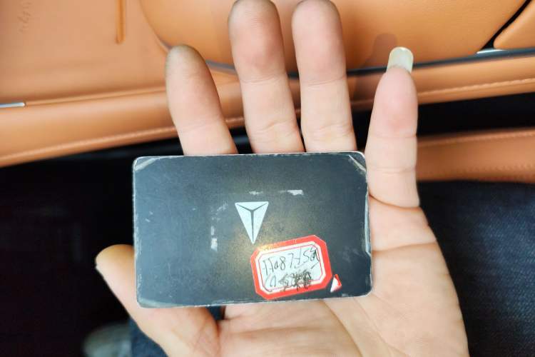 Used Deepal S07 2024 215Max Qiankun Intelligent Driving ADS SE Range-Extended Version
