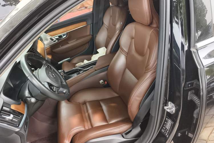 Used Volvo S90 2020 T5 Zhiya Luxury Edition Left Front Seat