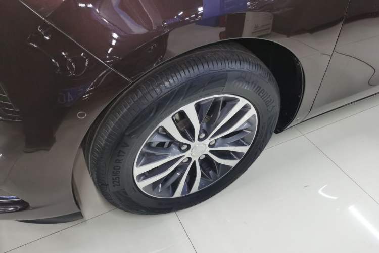 Used Buick GL8 2021 ES Land Cruiser 653T Luxury Edition