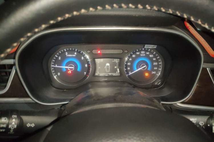 Used Dongfeng Fengon 580 2020 1.5T Manual Luxury Version