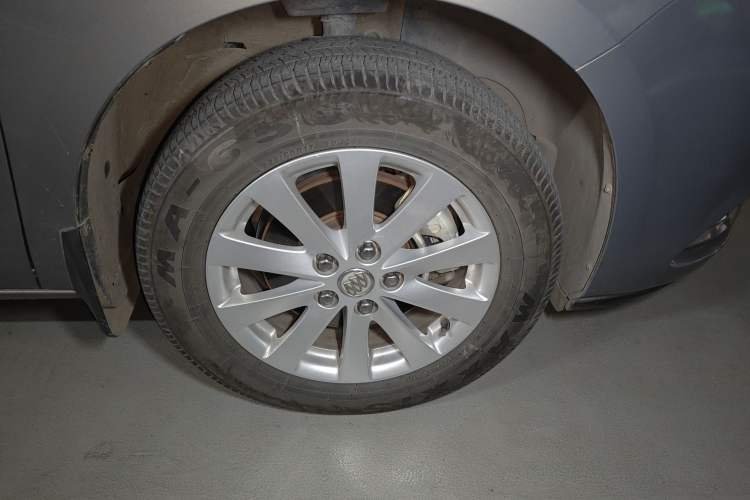 Used Buick GL8 2018 28T Comfort Model China VI Standard