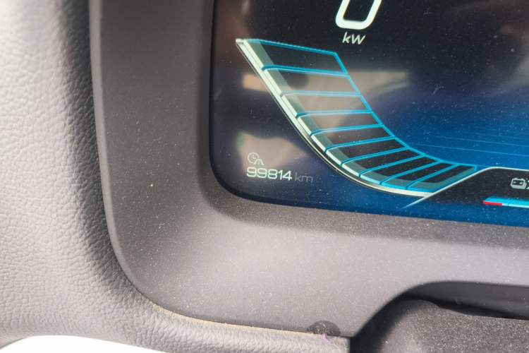 Used BYD Tang New Energy 2019 EV600 Two-Wheel Drive Smart Connectivity Deluxe Model Odometer Close Up