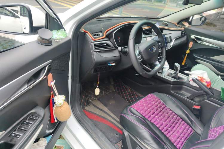 Used Geely Auto Binray 2018 14T Manual Colorful Edition Driver Seat