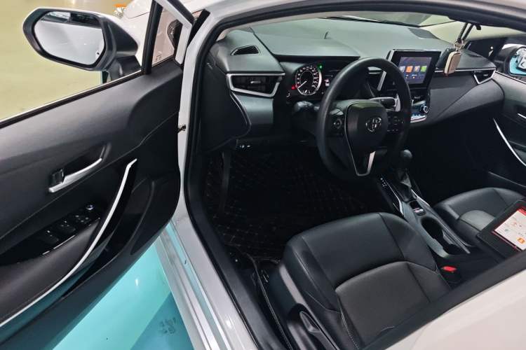 Used Toyota Levin 2021 2.0L Luxury Edition
