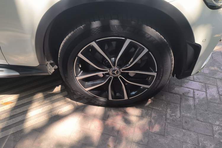 Used Mercedes-Benz GLC 2020 GLC 300 L 4MATIC Dynamic Edition